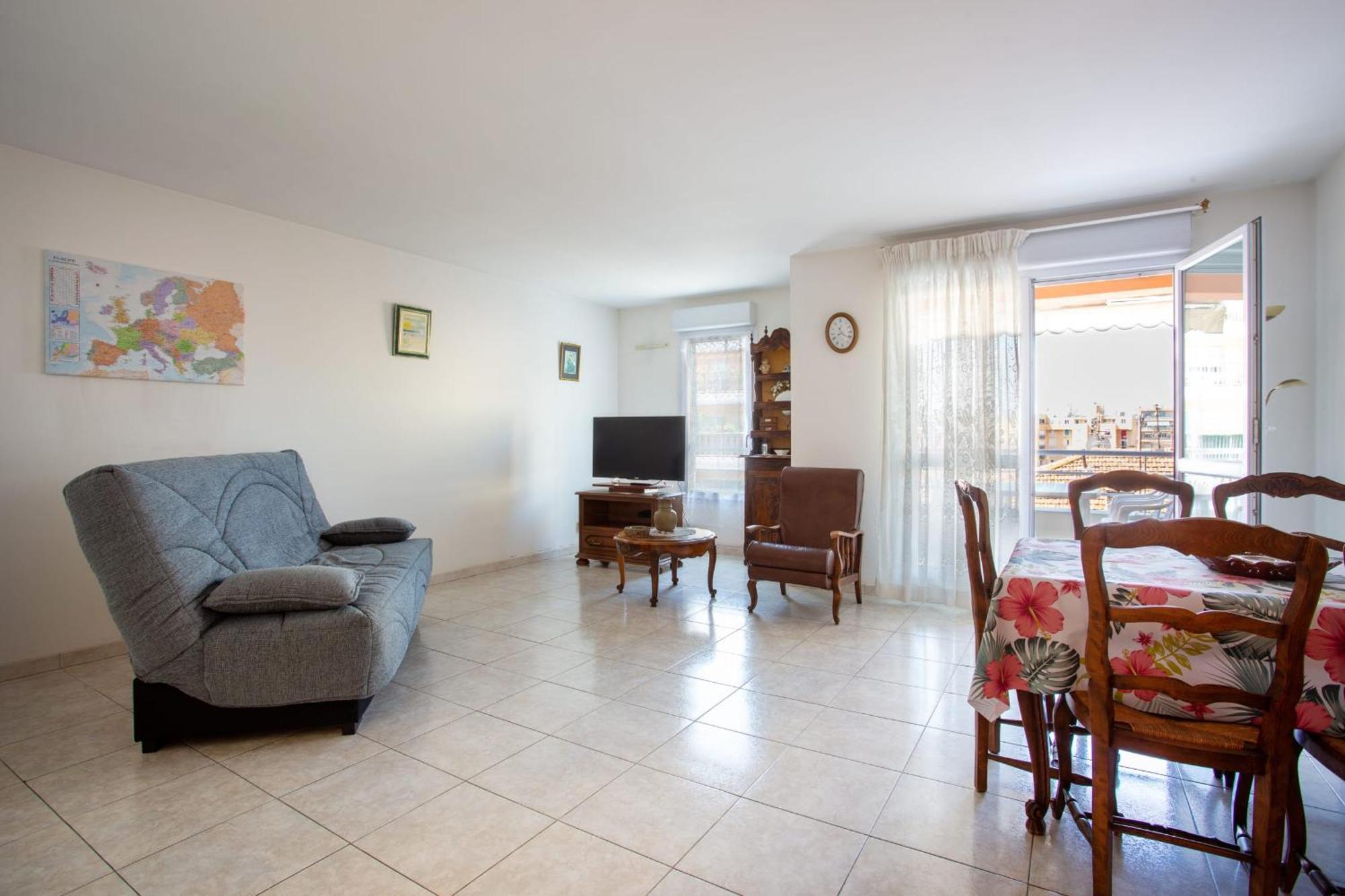 Apartment With Sea View With Two Bedrooms Νίκαια Εξωτερικό φωτογραφία
