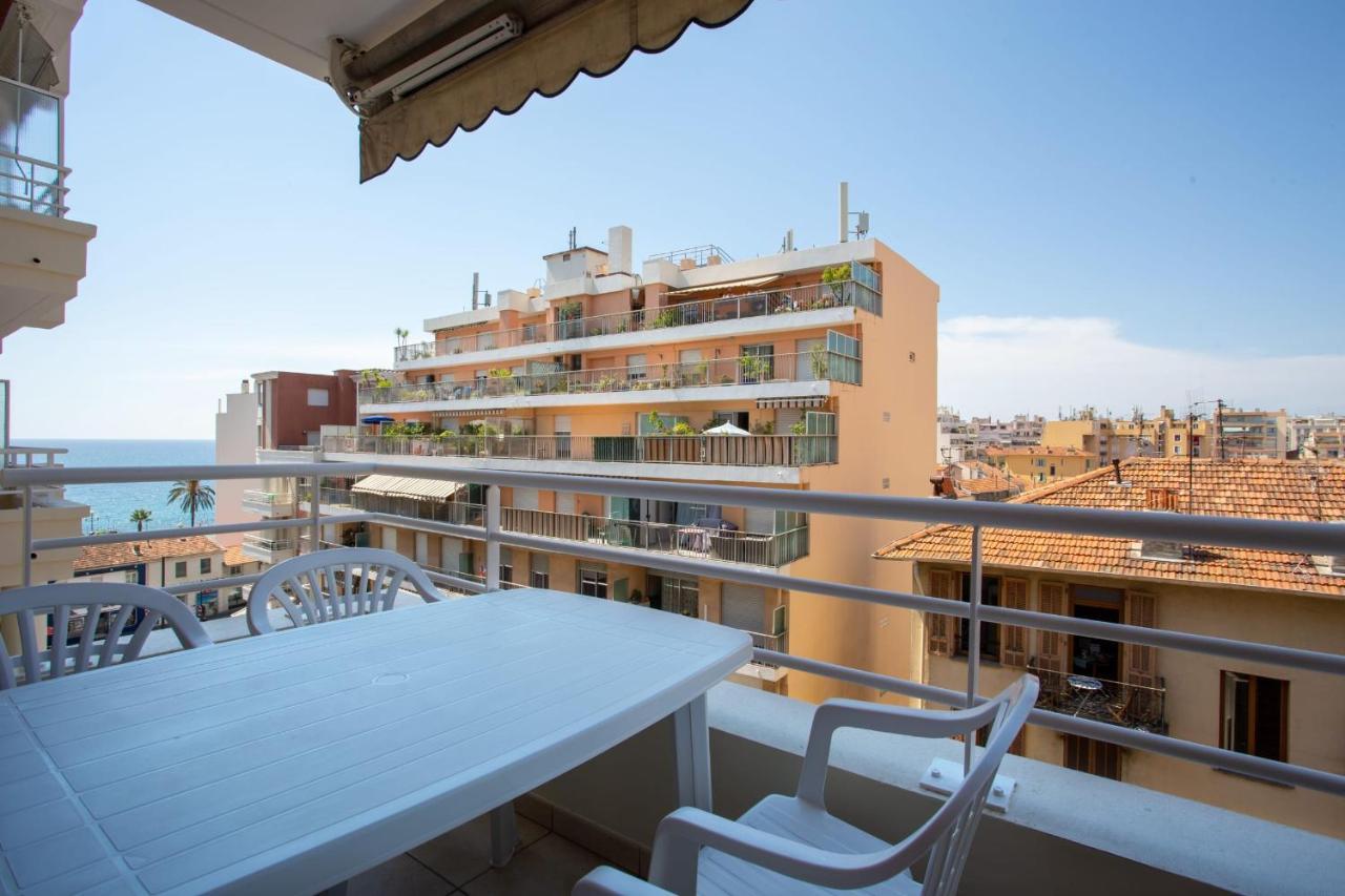Apartment With Sea View With Two Bedrooms Νίκαια Εξωτερικό φωτογραφία